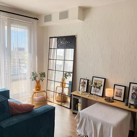 Lägenhet Cozy On The Roof, Next To Incheba Expo